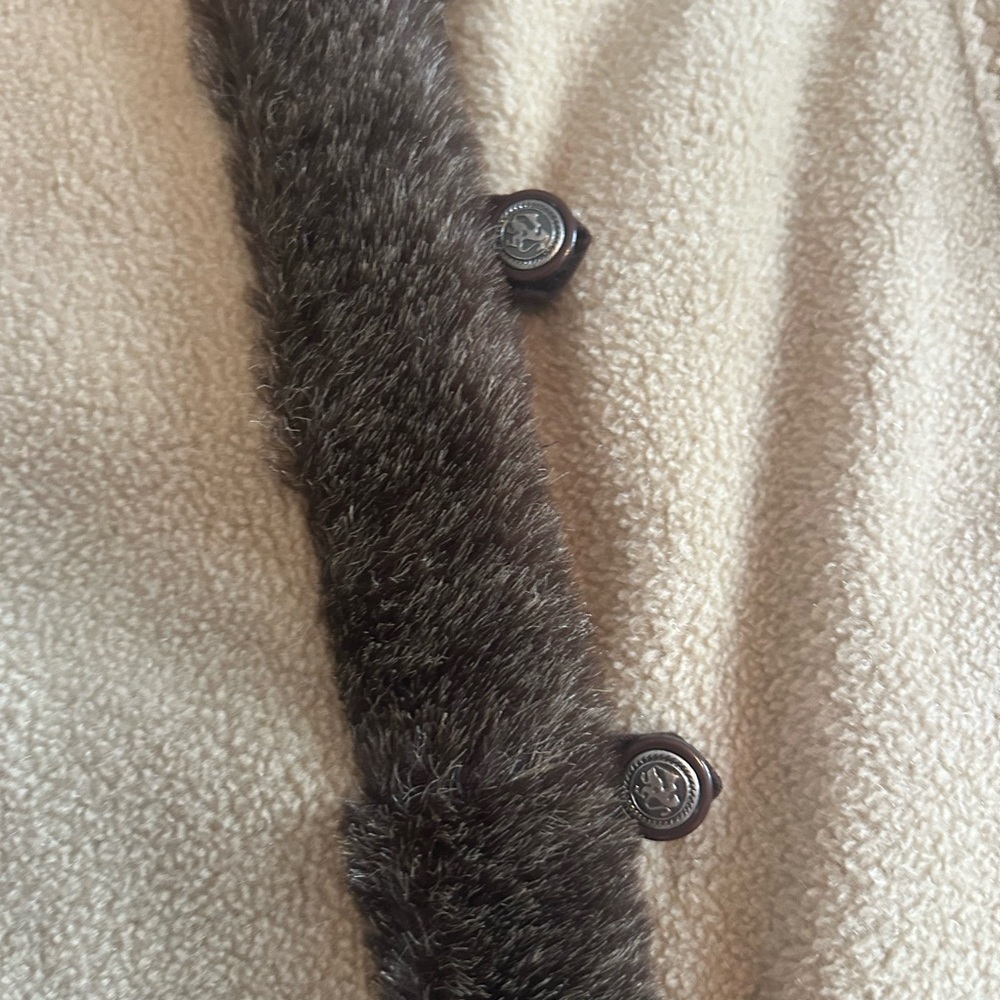 Cottagecore rustic embroidered fleece vest - Picture 8 of 11
